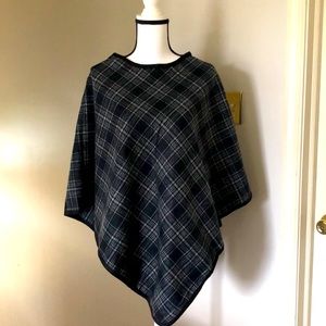 Lightweight Poncho - One Size